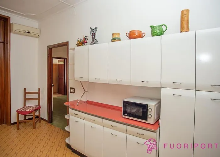 Fuoriporta Affitti Brevi - Giovenale Grande 아파트 파르마