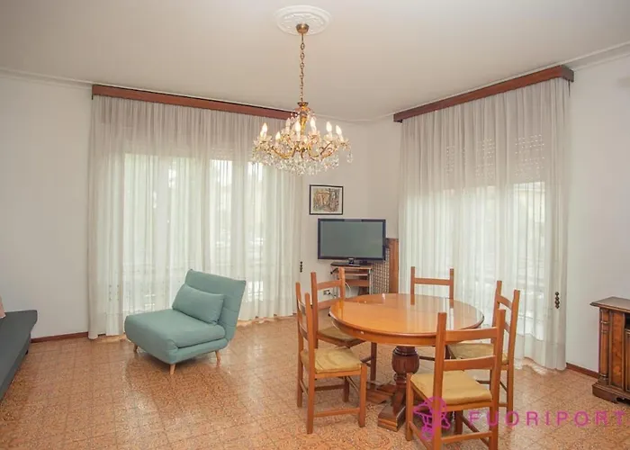 Διαμέρισμα Fuoriporta Affitti Brevi - Giovenale Grande Πάρμα