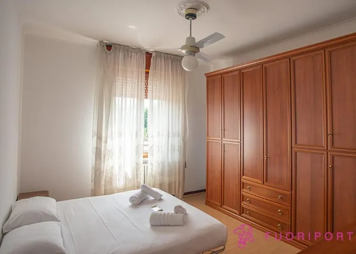 아파트 Fuoriporta Affitti Brevi - Giovenale Grande *