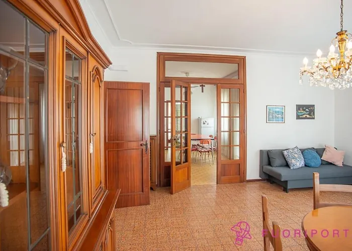 Fuoriporta Affitti Brevi - Giovenale Grande *